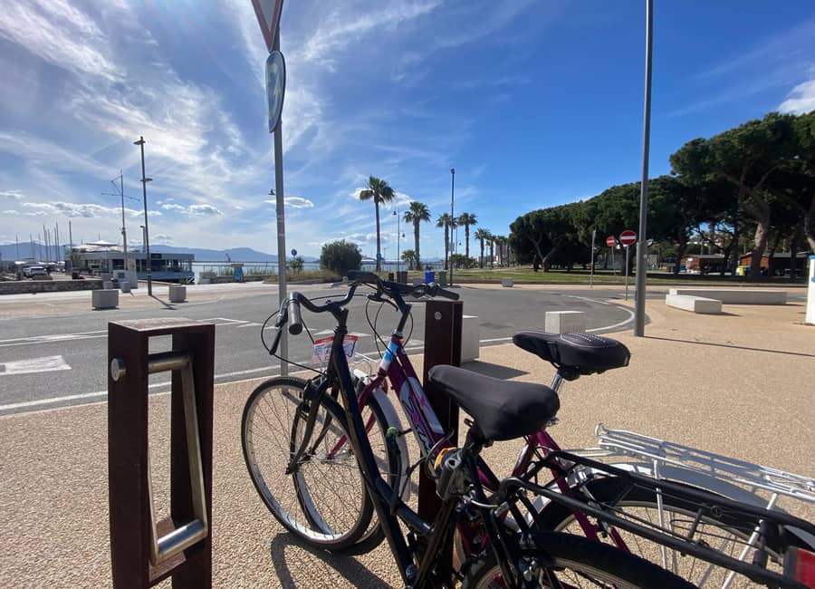 Bici a noleggio per porto di Cagliari e Molentargius